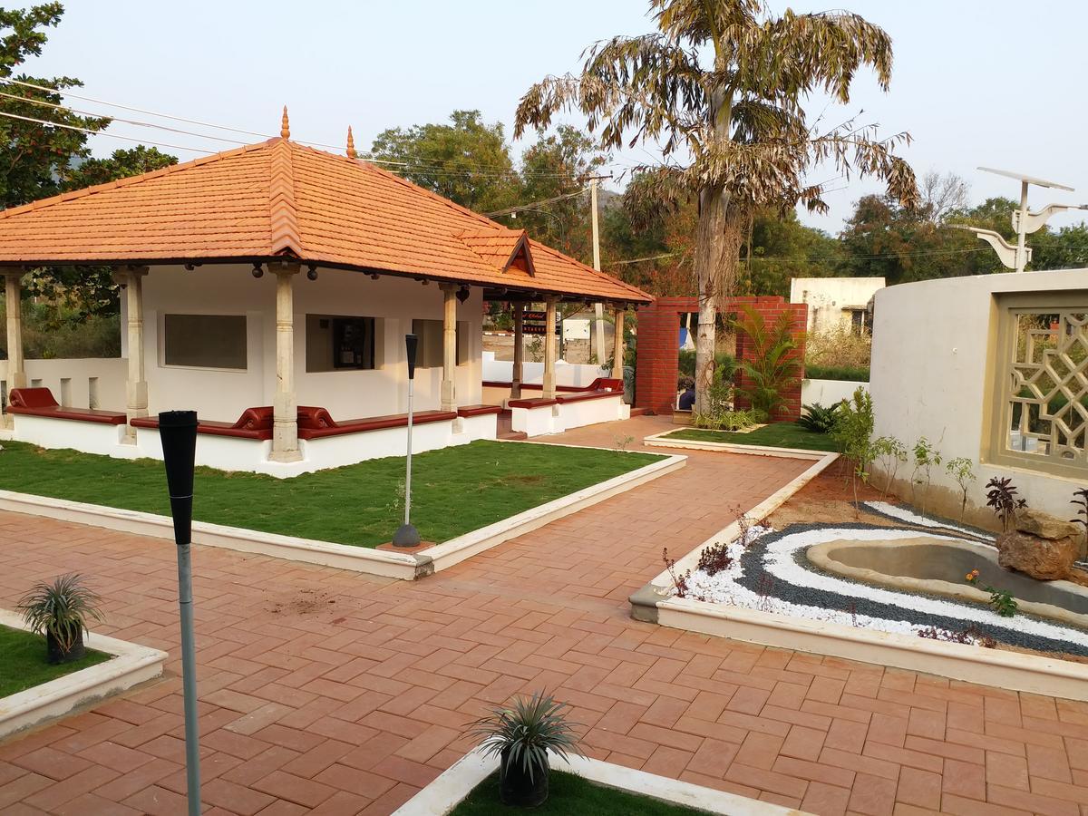 Mount Retreat Hotel Madurai Exterior foto
